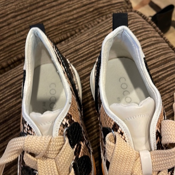 Coconuts Shindig Snake Print Casual Sneaker - Picture 8 of 14